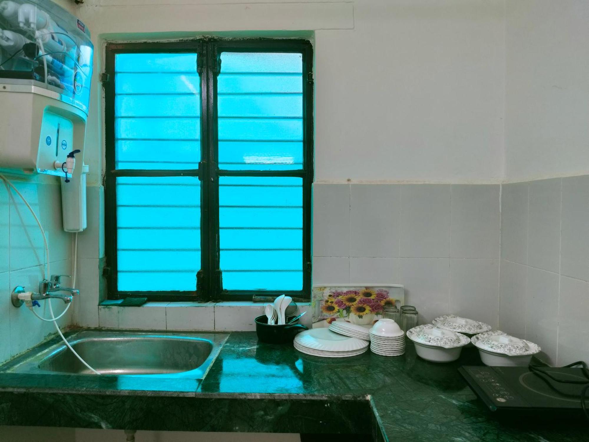 Sharda Homestay Ayodhya ภายนอก รูปภาพ